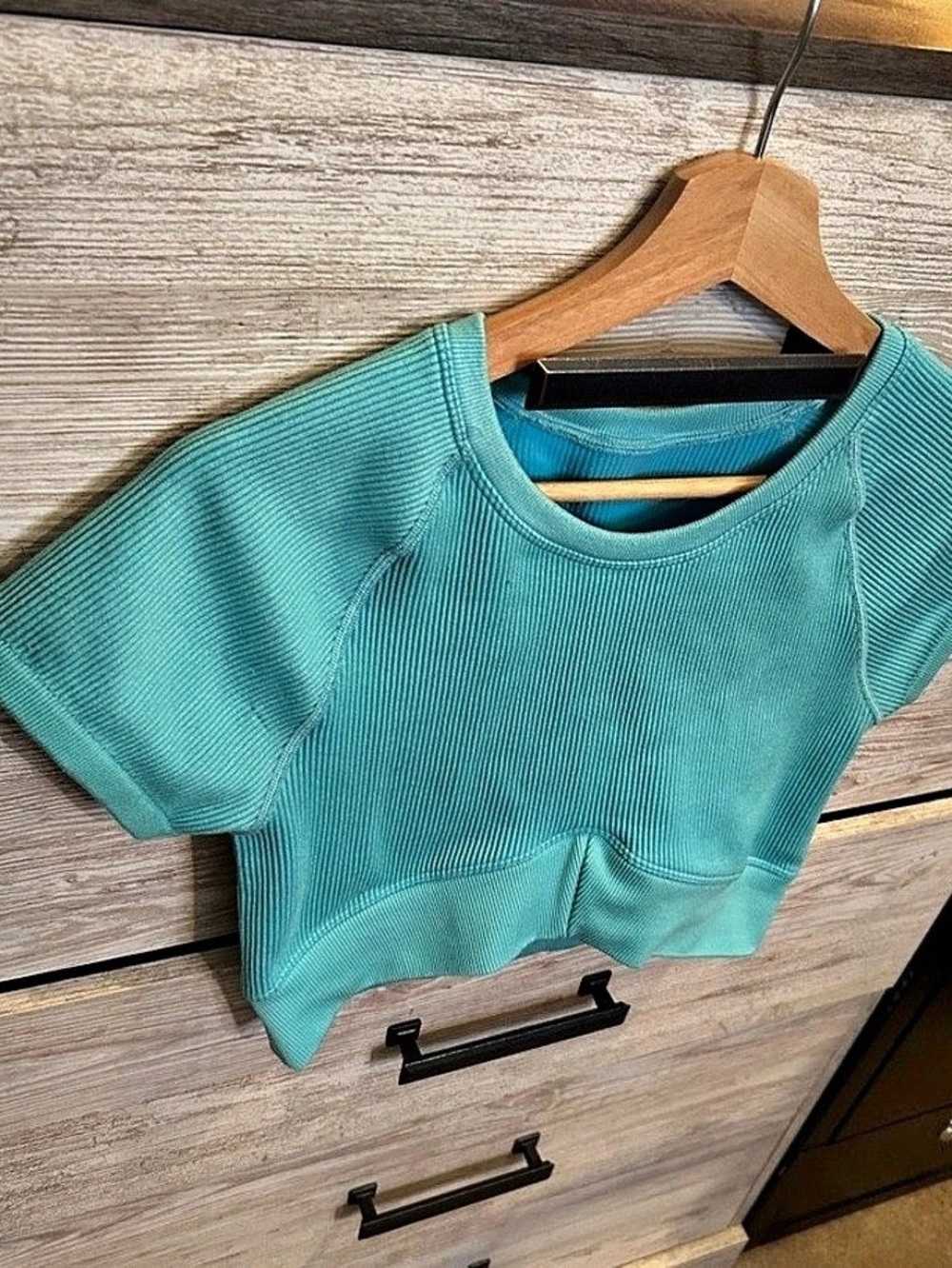 Offline by Aerie Sidewalk Seamless Cropped T-Shirt Blue